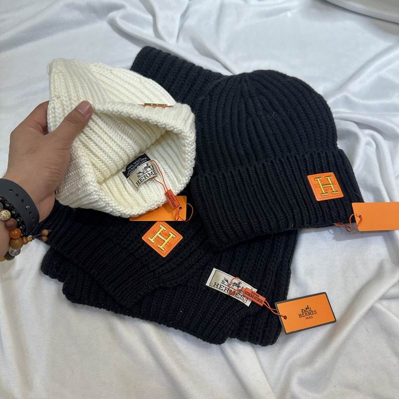 Hermes Scarf hat (138)