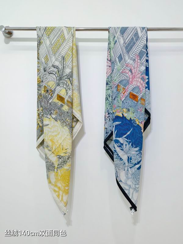 Hermes scarf 140X140cm 70%羊绒 30%真丝 E01 (1)