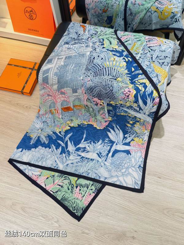 Hermes scarf 140X140cm 70%羊绒 30%真丝 E01 (14)