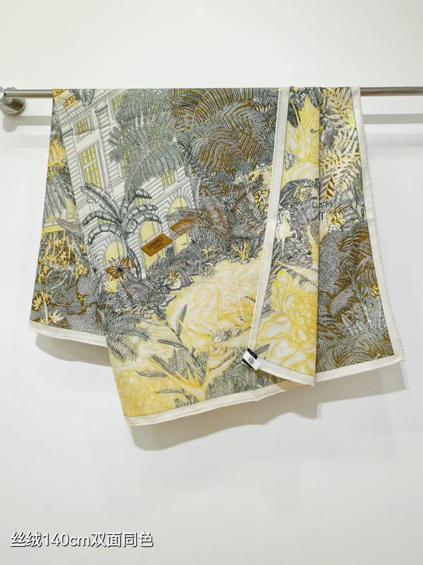 Hermes scarf 140X140cm 70%羊绒 30%真丝 E01 (3)