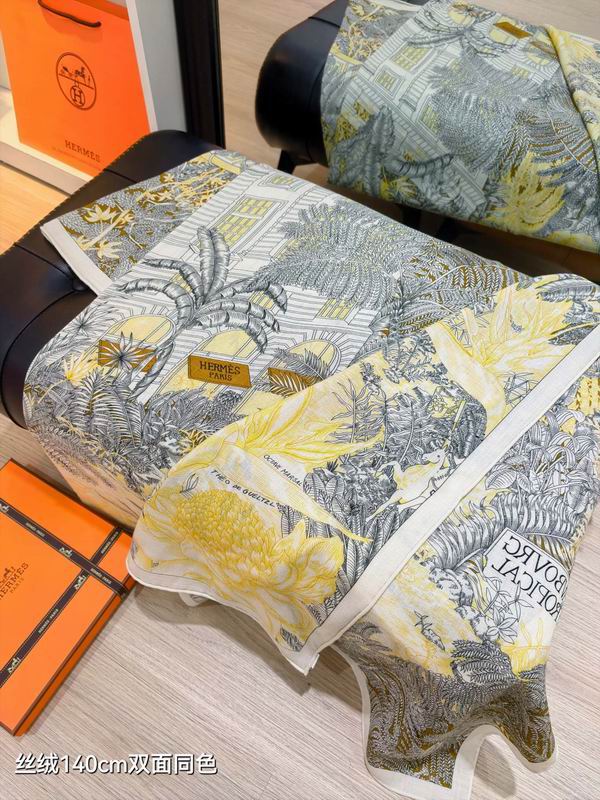 Hermes scarf 140X140cm 70%羊绒 30%真丝 E01 (5)