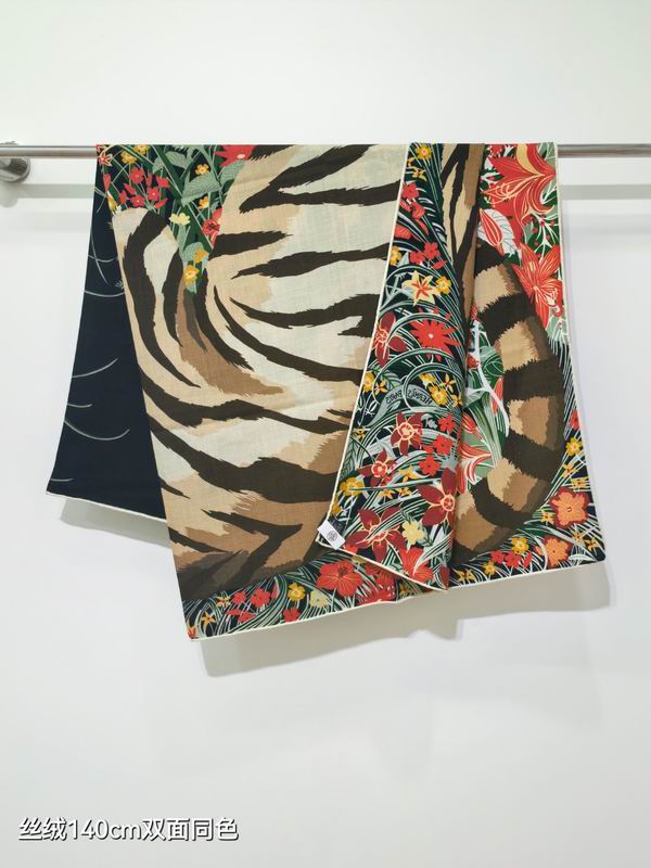 Hermes scarf 140X140cm 70%羊绒 30%真丝 E02 (11)
