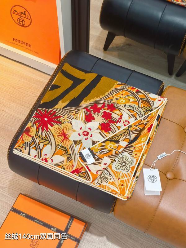 Hermes scarf 140X140cm 70%羊绒 30%真丝 E02 (7)