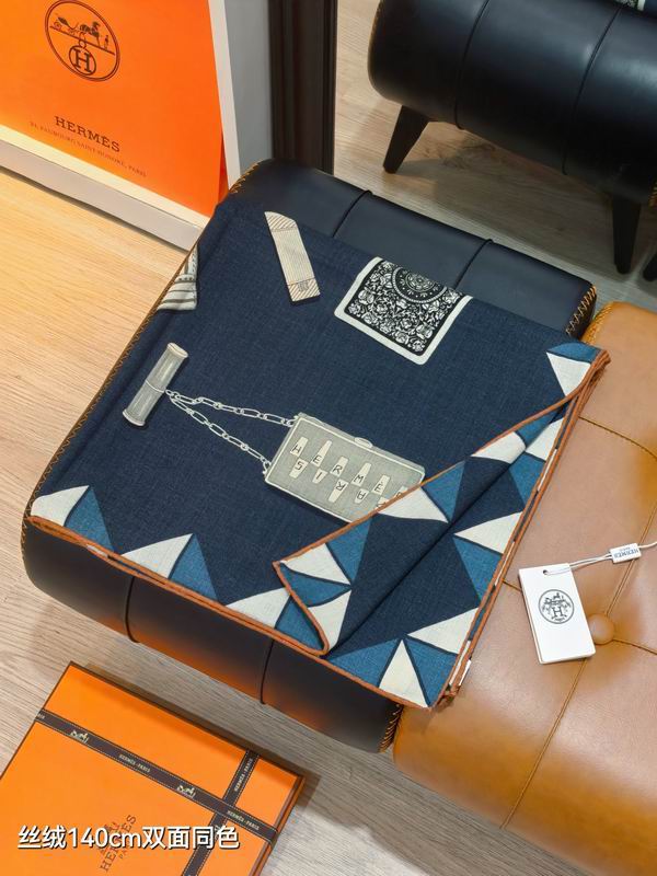 Hermes scarf 140X140cm 70%羊绒 30%真丝 E07 (15)