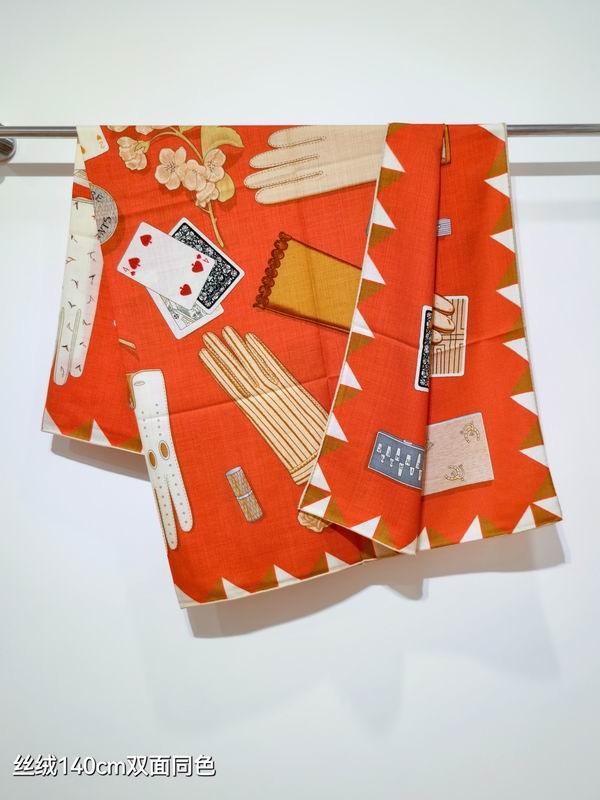 Hermes scarf 140X140cm 70%羊绒 30%真丝 E07 (19)