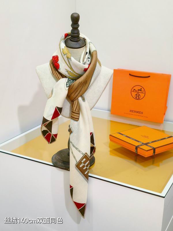 Hermes scarf 140X140cm 70%羊绒 30%真丝 E07 (2)