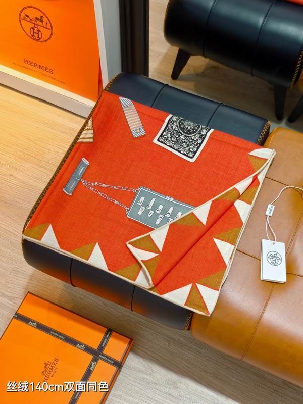 Hermes scarf 140X140cm 70%羊绒 30%真丝 E07 (23)