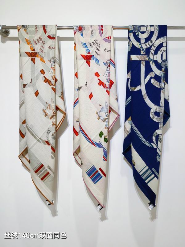 Hermes scarf 140X140cm 70%羊绒 30%真丝 E08 (1)