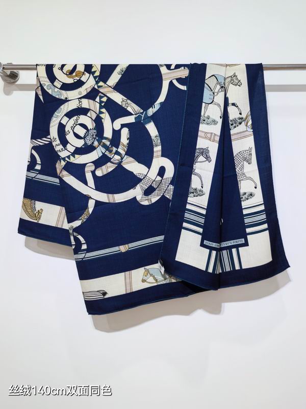 Hermes scarf 140X140cm 70%羊绒 30%真丝 E08 (13)