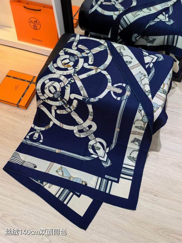 Hermes scarf 140X140cm 70%羊绒 30%真丝 E08 (16)