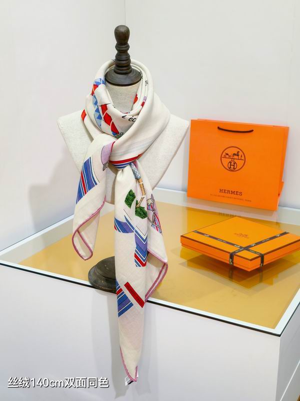 Hermes scarf 140X140cm 70%羊绒 30%真丝 E08 (22)