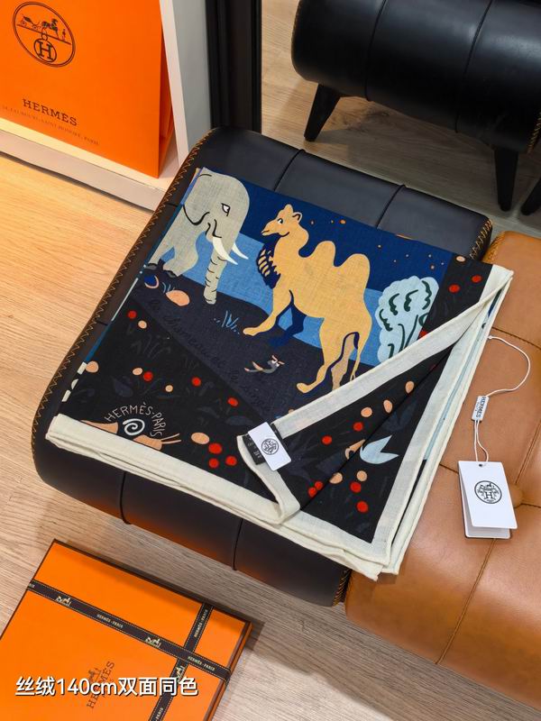 Hermes scarf 140X140cm 70%羊绒30%真丝 E15 (26)