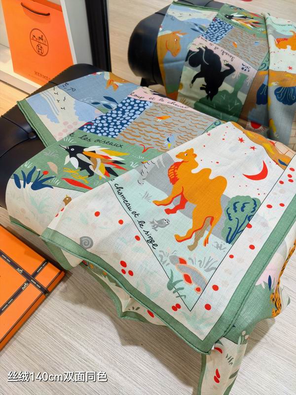 Hermes scarf 140X140cm 70%羊绒30%真丝 E15 (4)