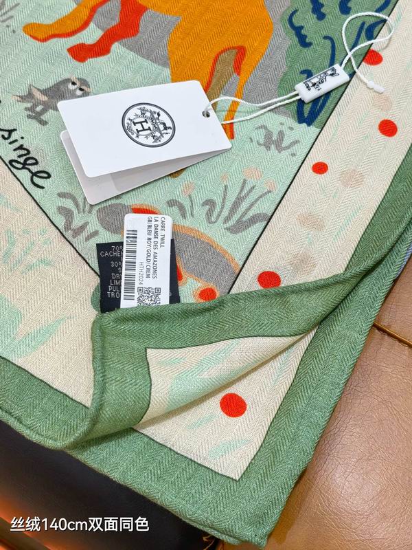 Hermes scarf 140X140cm 70%羊绒30%真丝 E15 (5)
