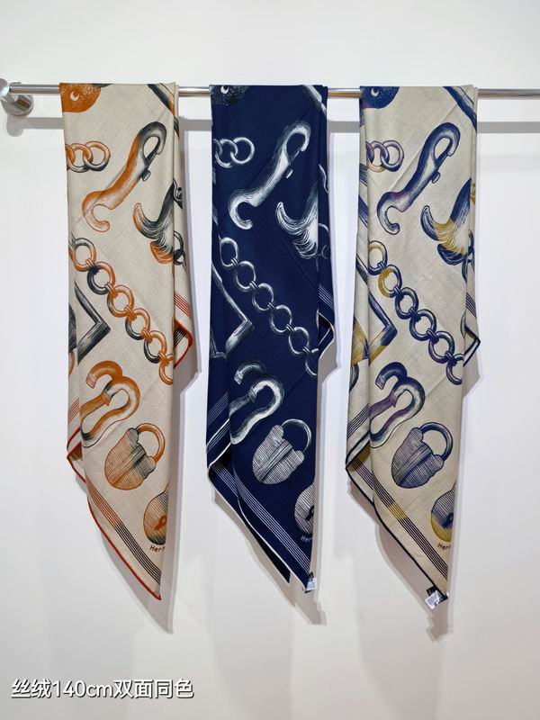 Hermes scarf 140X140cm 70%羊绒30%真丝 E49 (10)