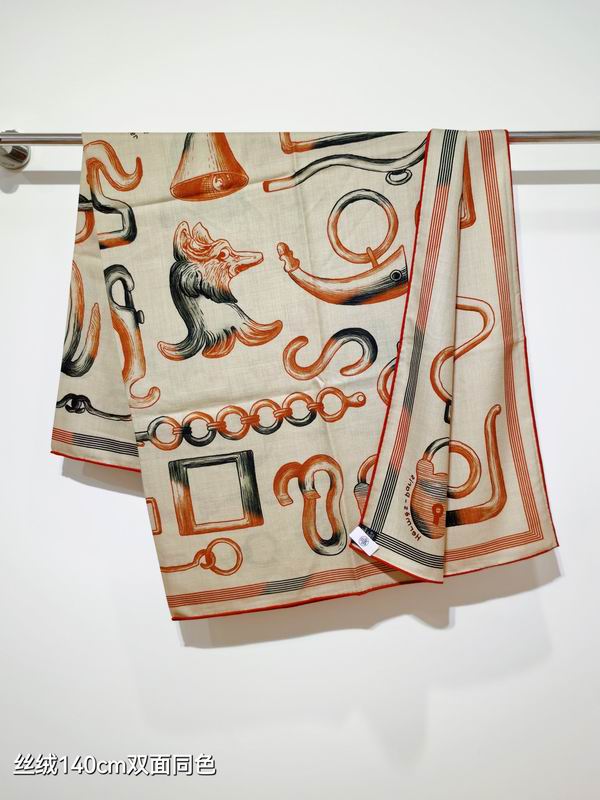 Hermes scarf 140X140cm 70%羊绒30%真丝 E49 (28)