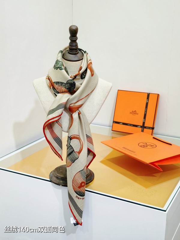Hermes scarf 140X140cm 70%羊绒30%真丝 E49 (29)