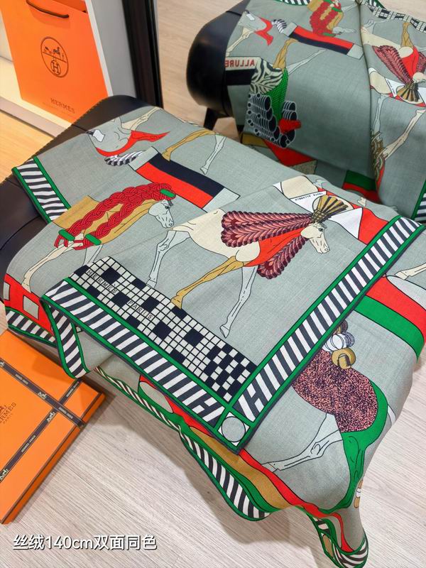 Hermes scarf 140X140cm 70%羊绒30%真丝 E53 (12)