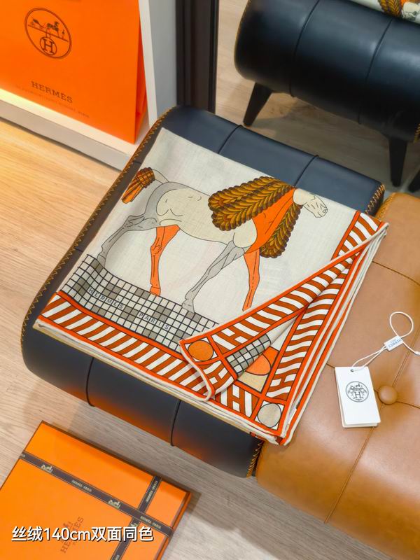 Hermes scarf 140X140cm 70%羊绒30%真丝 E53 (18)