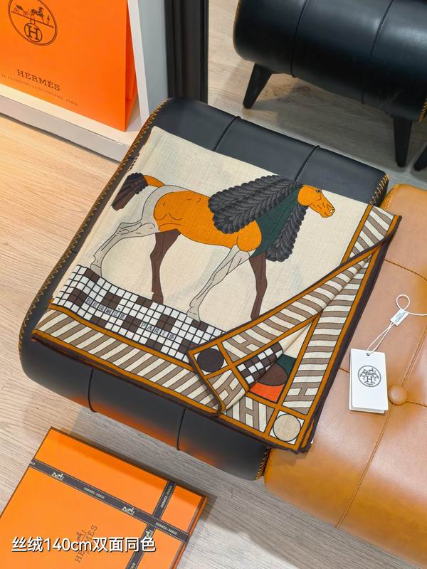 Hermes scarf 140X140cm 70%羊绒30%真丝 E53 (26)