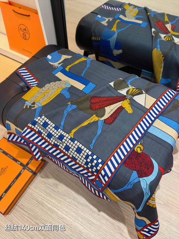 Hermes scarf 140X140cm 70%羊绒30%真丝 E53 (4)