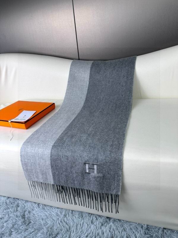 Hermes scarf hm (185)