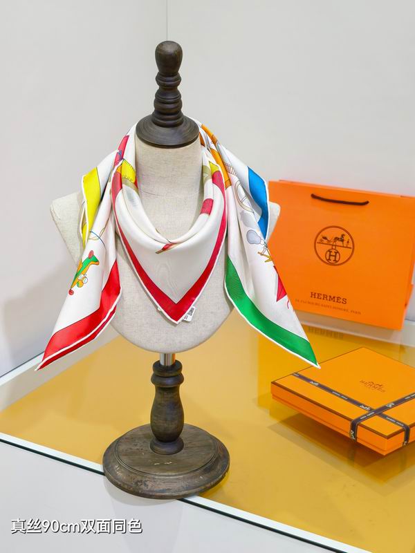 Hermes silk Scarf 90X90cm E13 (32)