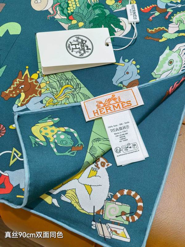 Hermes silk Scarf 90X90cm E26 (7)