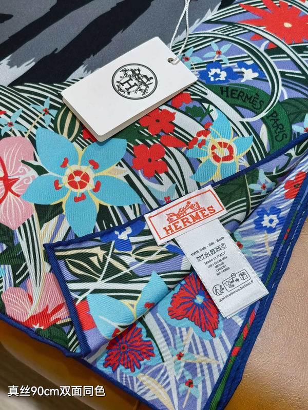 Hermes silk Scarf 90X90cm E27 (3)