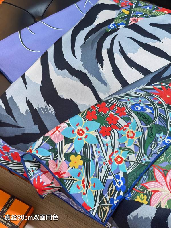 Hermes silk Scarf 90X90cm E27 (4)