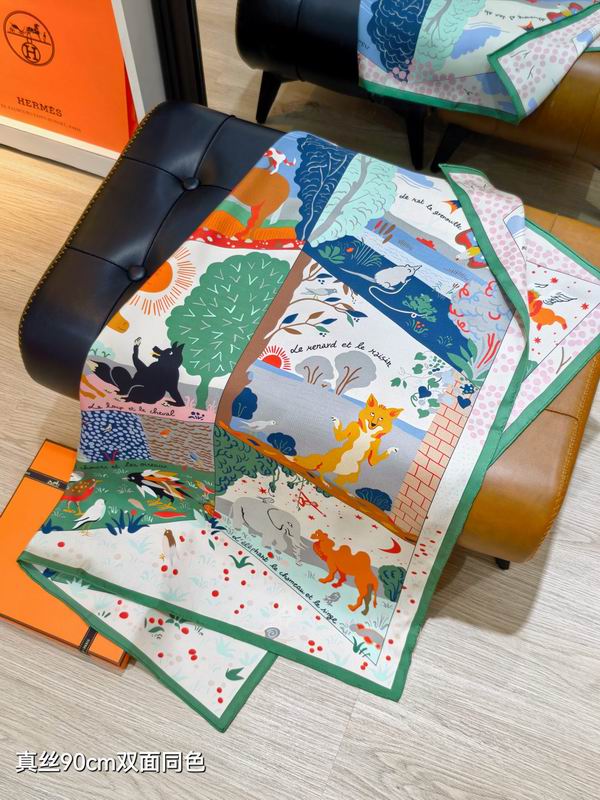 Hermes silk Scarf 90X90cm E28 (30)
