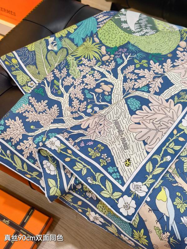 Hermes silk Scarf 90X90cm E31 (16)