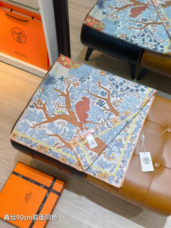Hermes silk Scarf 90X90cm E31 (24)
