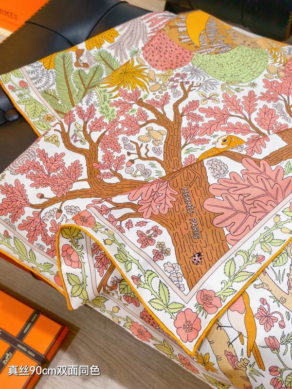 Hermes silk Scarf 90X90cm E31 (6)