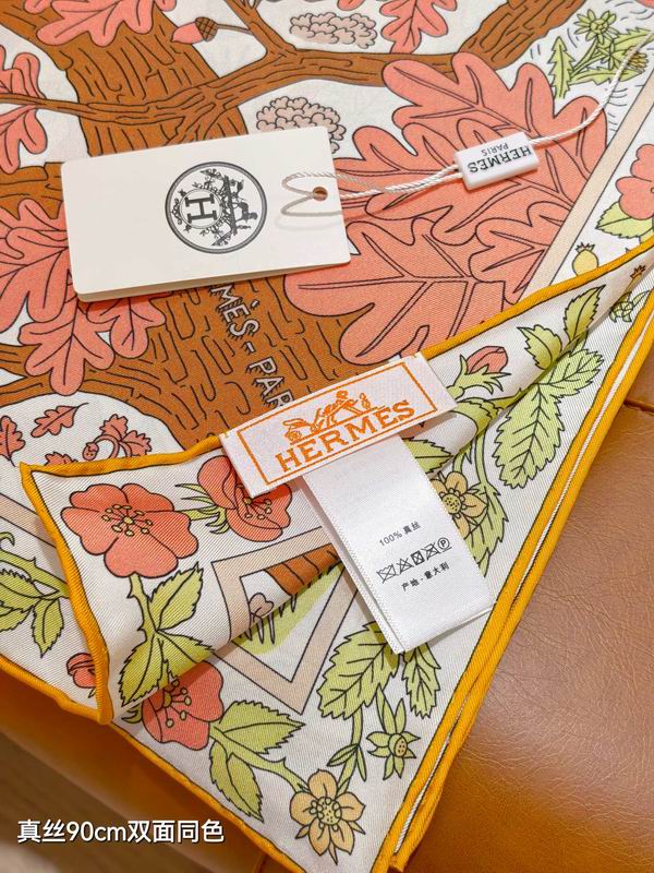 Hermes silk Scarf 90X90cm E31 (7)
