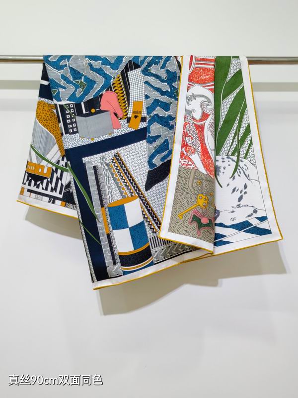 Hermes silk scarf 90X90cm E29 (15)