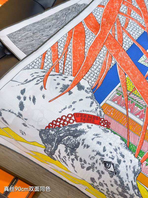 Hermes silk scarf 90X90cm E29 (31)