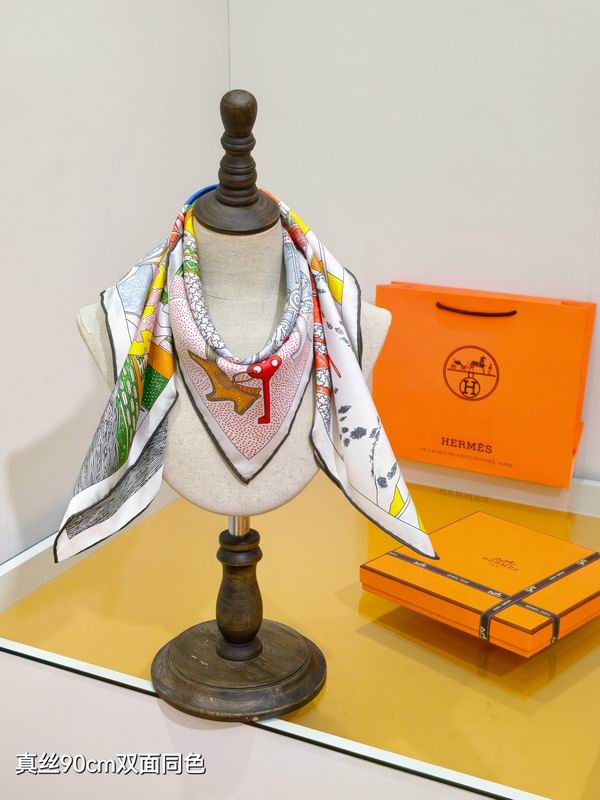 Hermes silk scarf 90X90cm E29 (34)