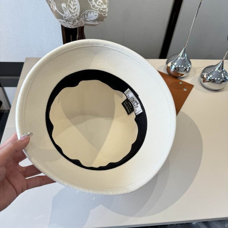 Hermes top hat (506)