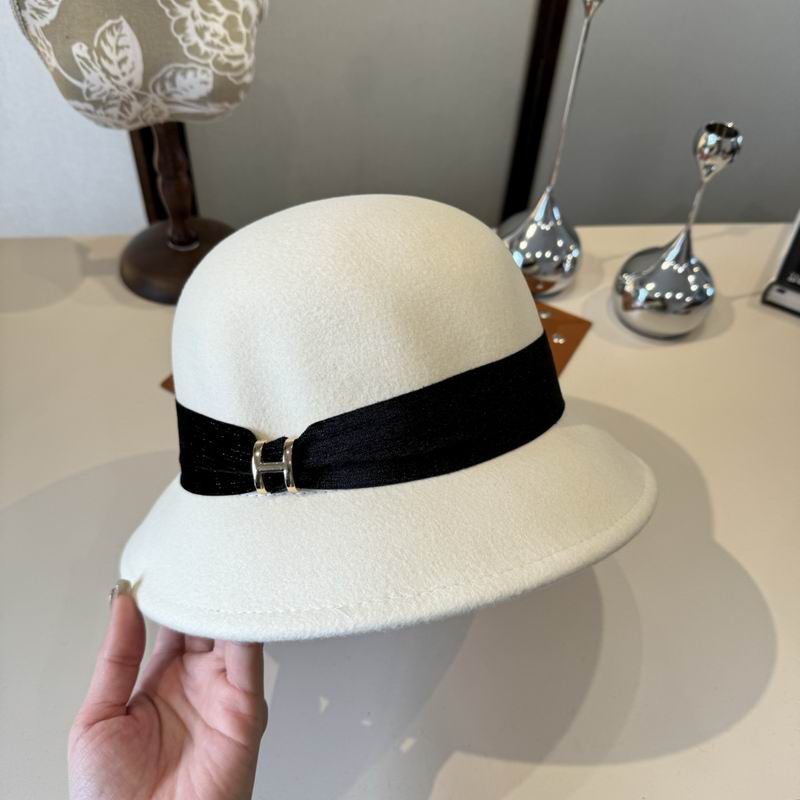 Hermes top hat (508)