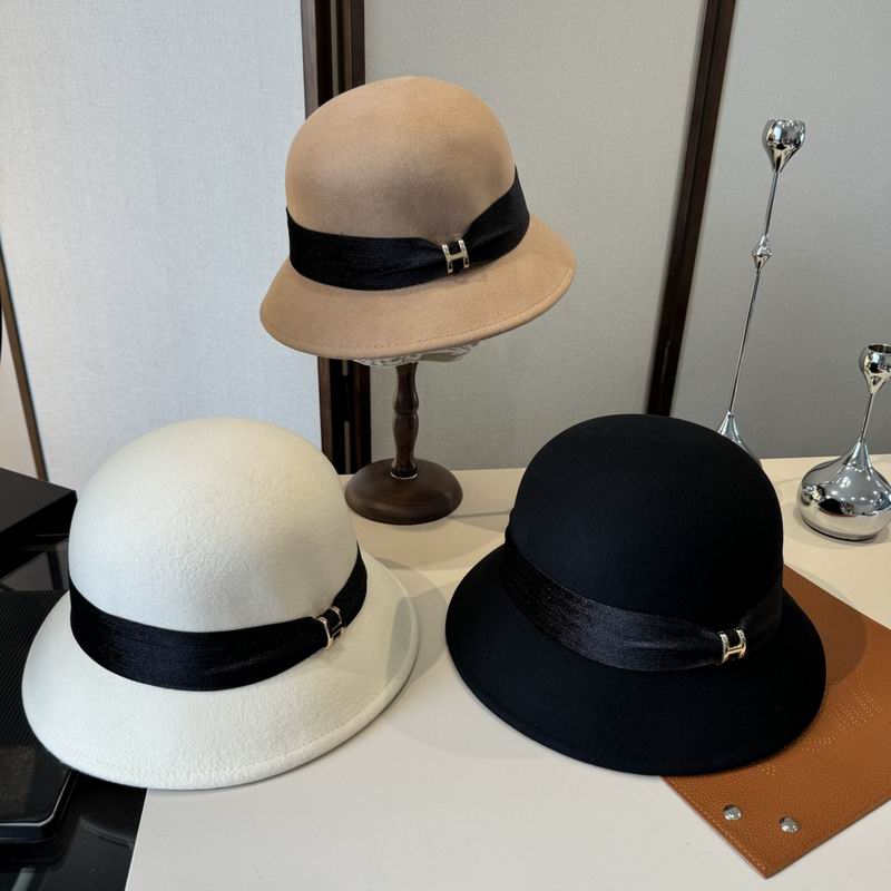 Hermes top hat (511)