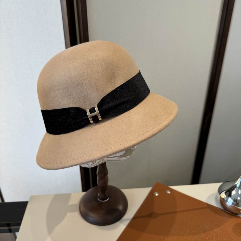 Hermes top hat (527)