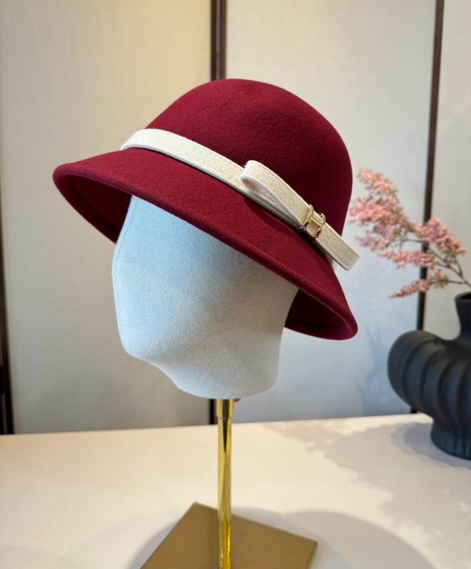 Hermes top hat (54)