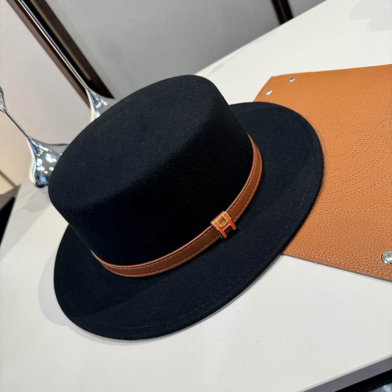 Hermes top hat (603)
