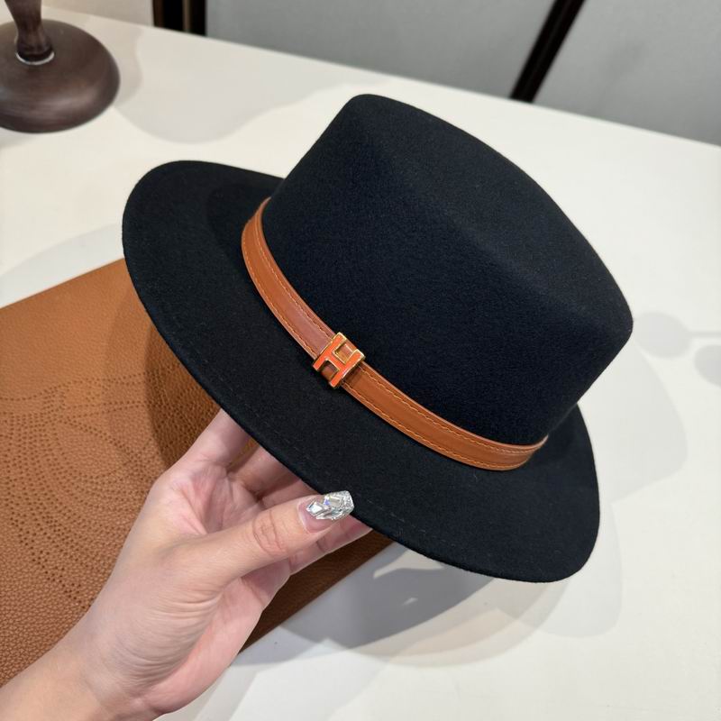 Hermes top hat (607)