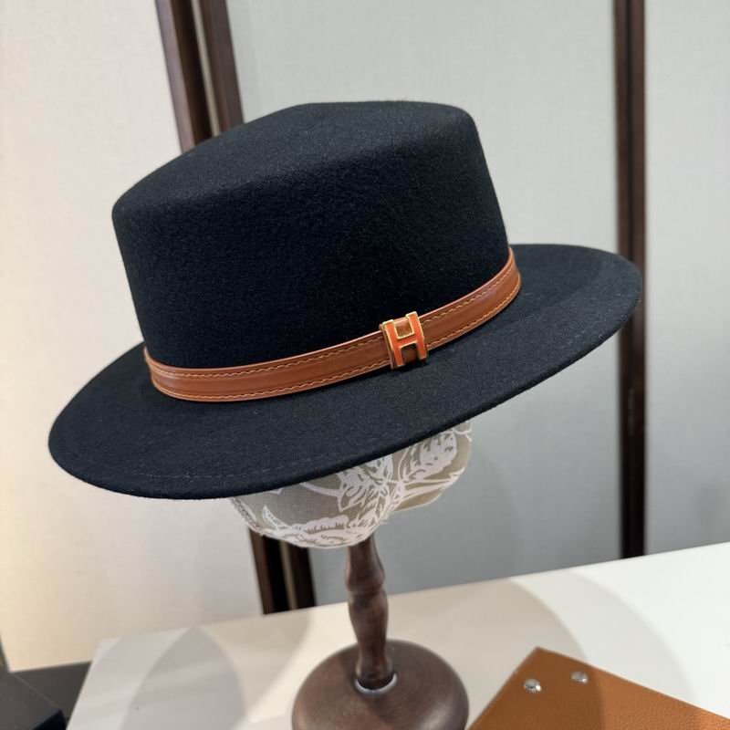 Hermes top hat (608)