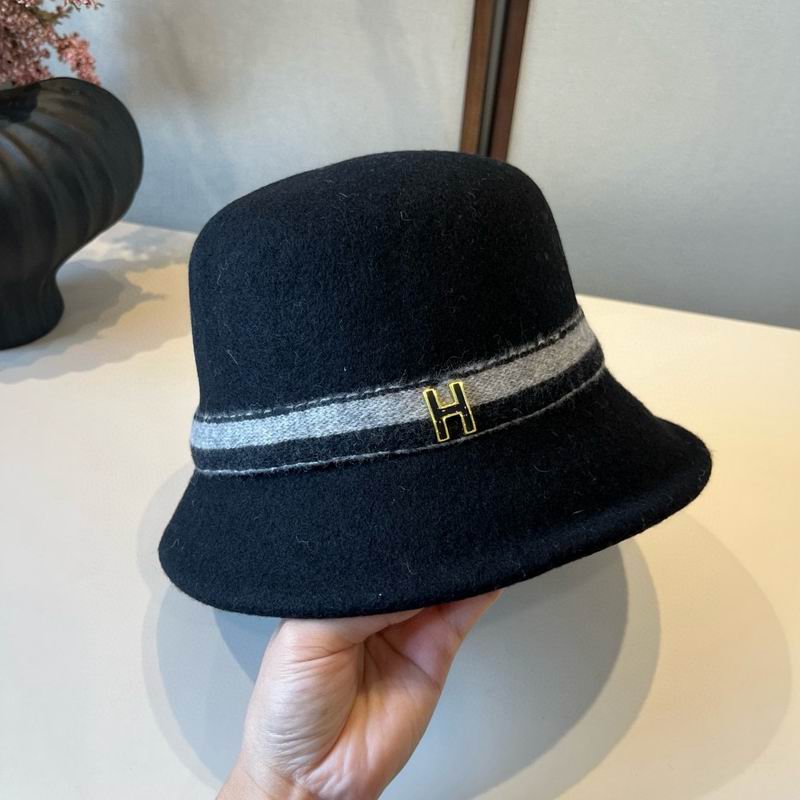 Hermes top hat (88)