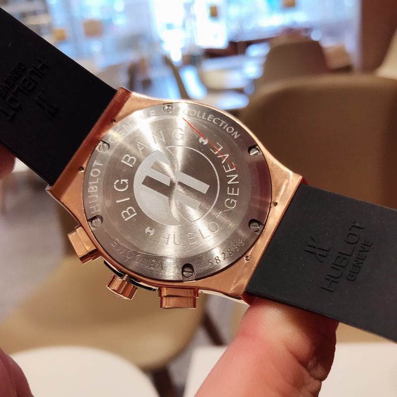 Hublot 42mm 07 (2)