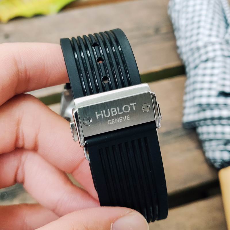 Hublot 42mm 49 (2)