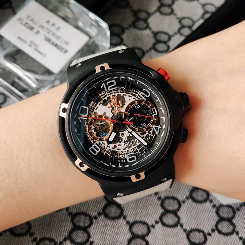 Hublot 42mm 68 (1)